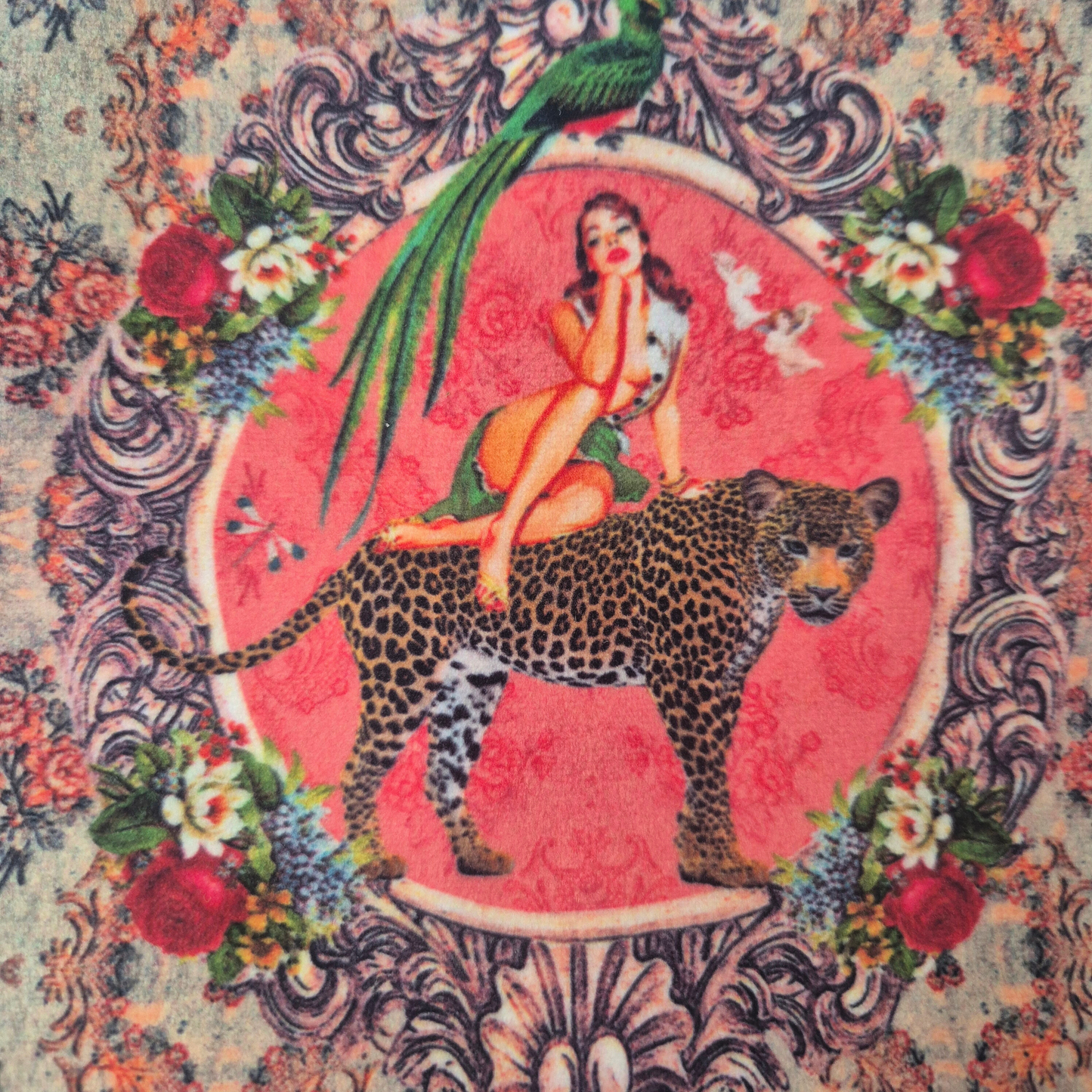 Alice Velvet Cosmetics Purse