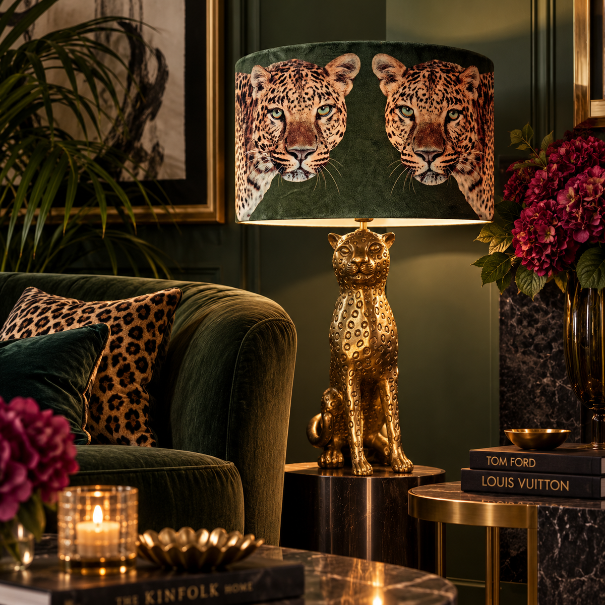 Lord Leopard Gold Table Lamp