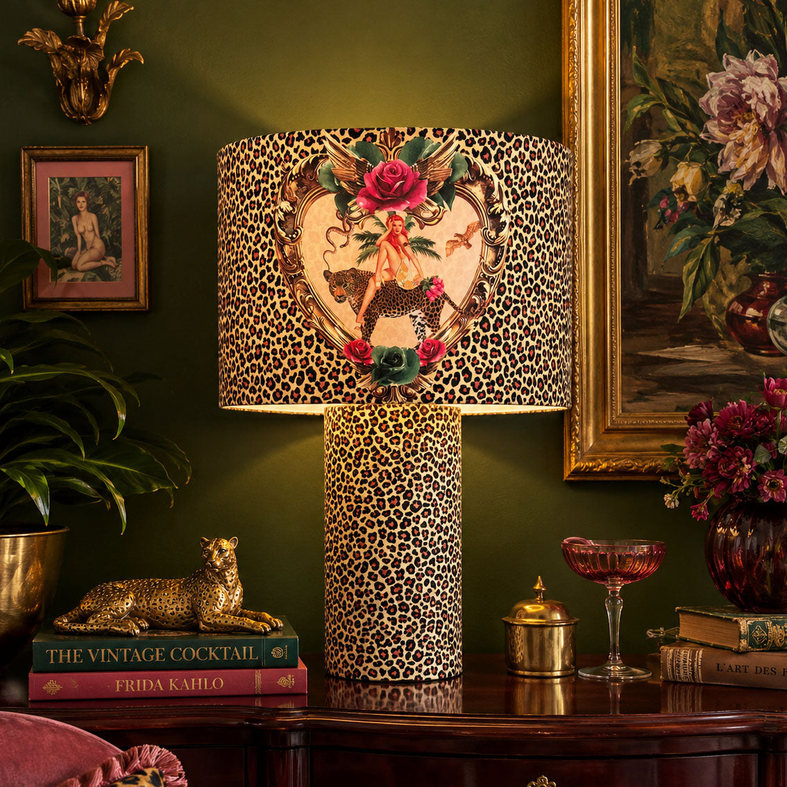 Tiger Rose Vintage Table Lamp